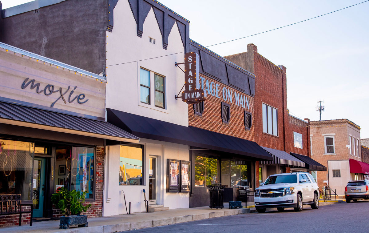 top 5 things to do in Main Street Ripley